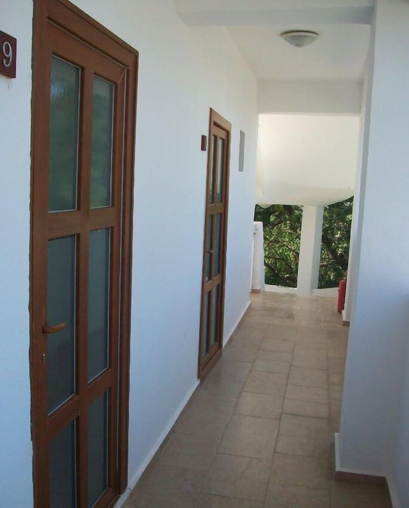 Kriss Otel Ortakent Exterior photo