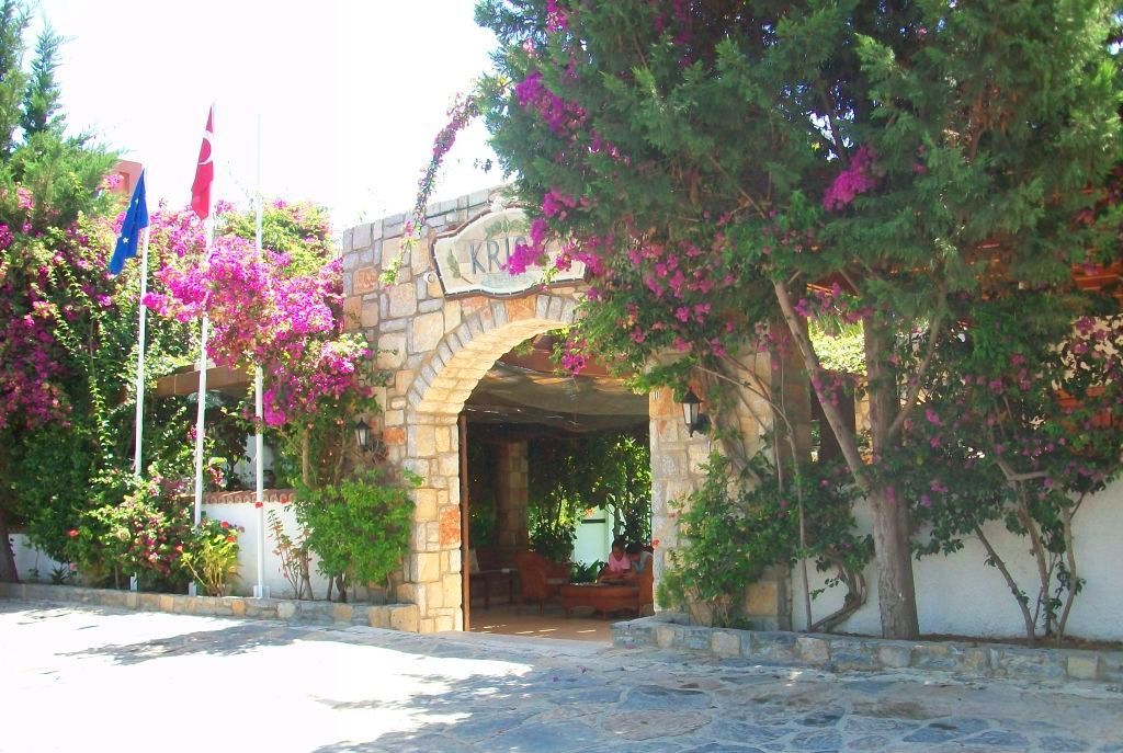Kriss Otel Ortakent Exterior photo