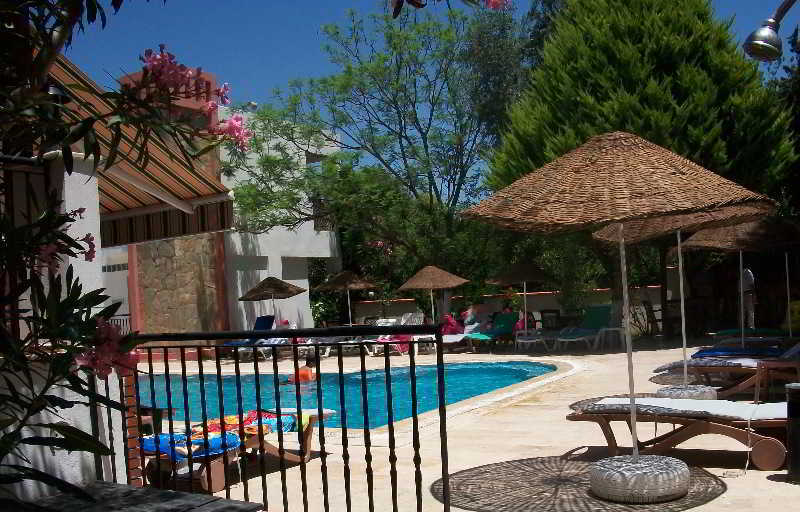 Kriss Otel Ortakent Exterior photo