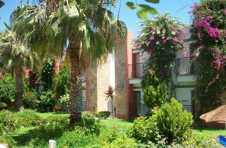 Kriss Otel Ortakent Exterior photo