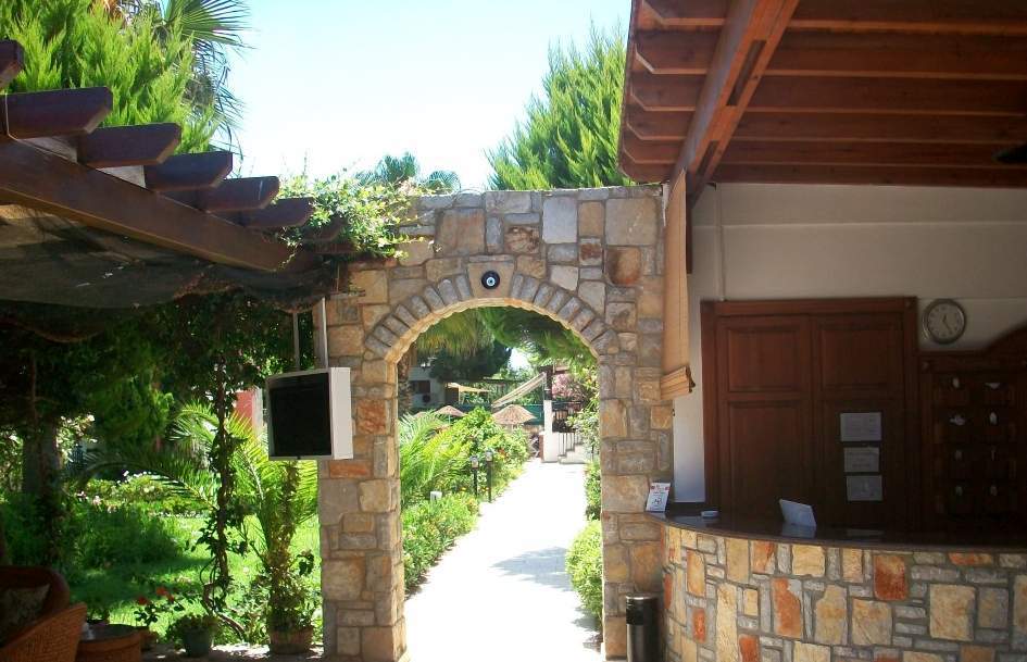 Kriss Otel Ortakent Exterior photo