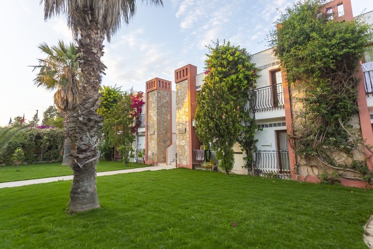 Kriss Otel Ortakent Exterior photo